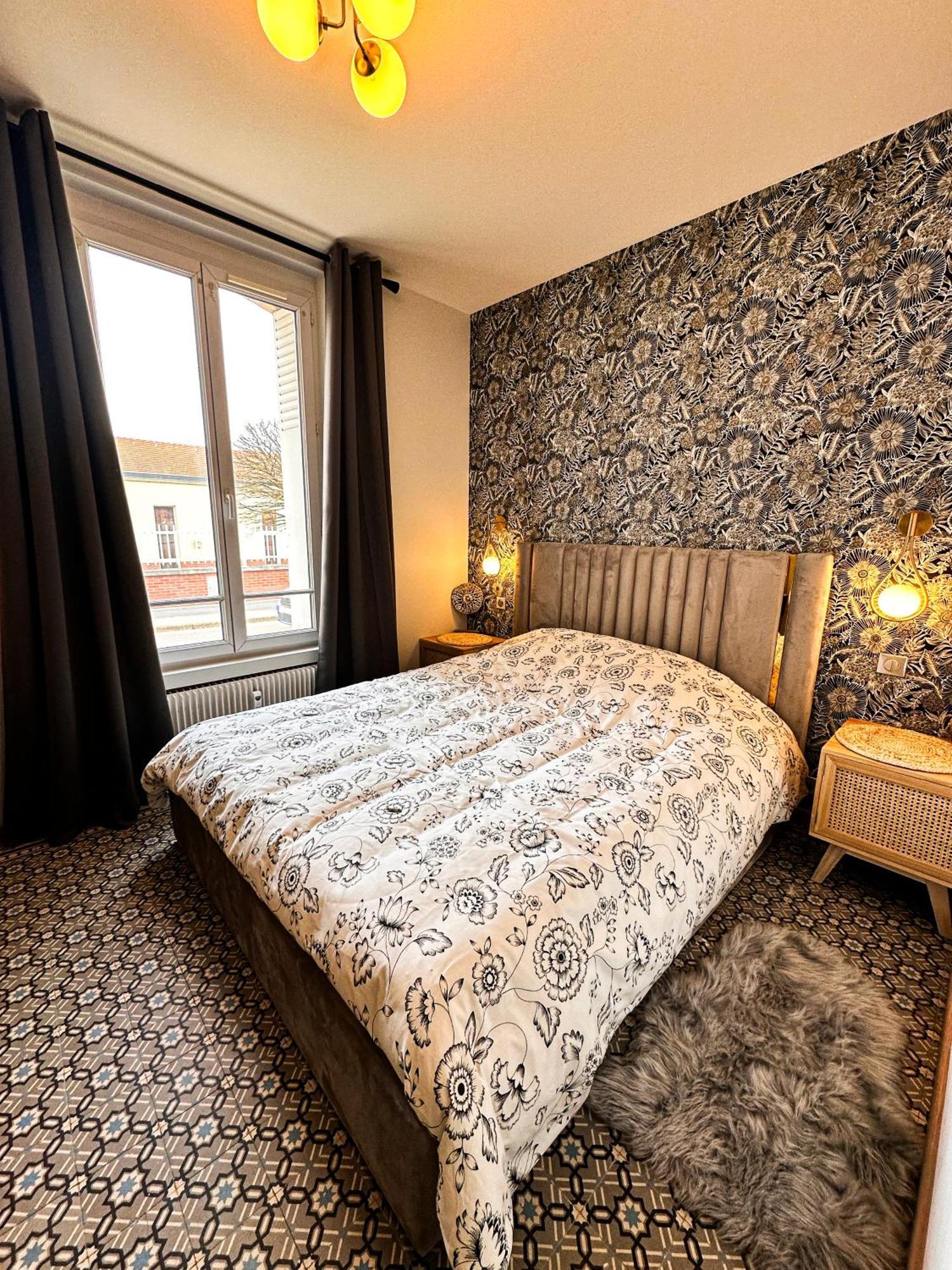 Le Garden & Spa Compiègne Exterior foto